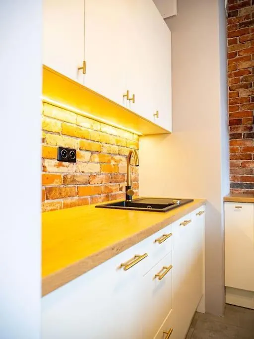 Chic Apartment In Historic Koneser Area Warsaw Poland